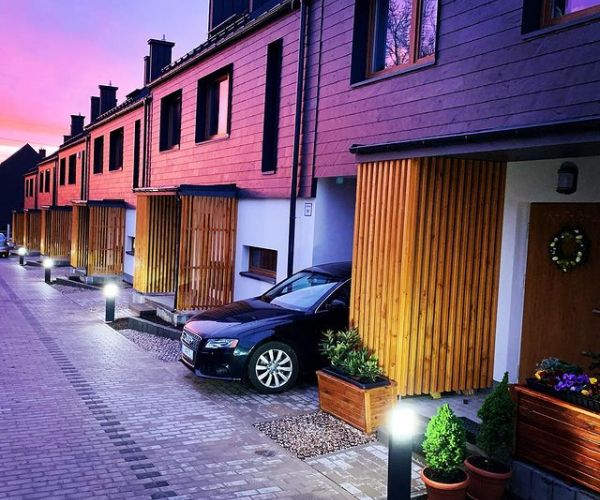 Elewacja wentylowana z łupka naturalnego ul. Wołyńska, Białystok